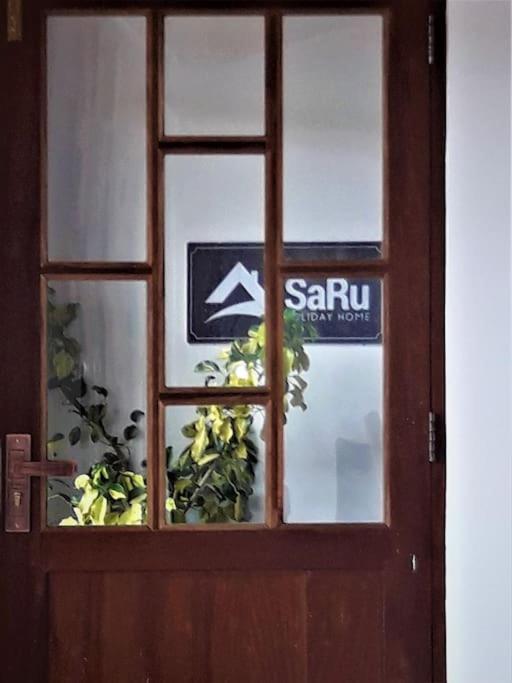 Saru Holiday Apartment - Upto 6 Guests แคนดี้ ภายนอก รูปภาพ