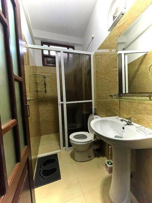 Saru Holiday Apartment - Upto 6 Guests แคนดี้ ภายนอก รูปภาพ